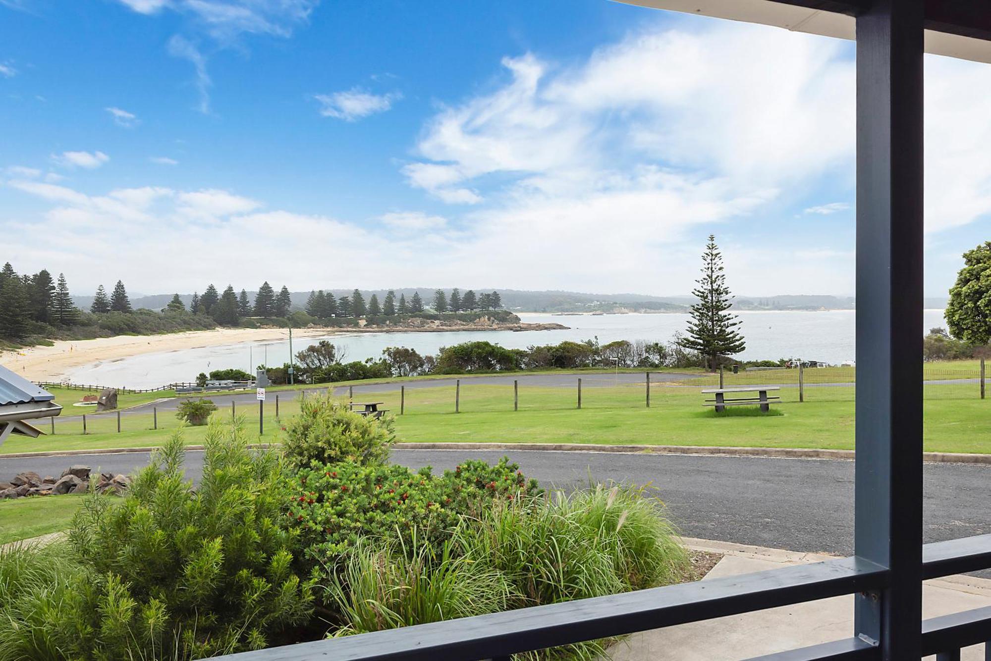 Готель Reflections Bermagui - Holiday Park Екстер'єр фото